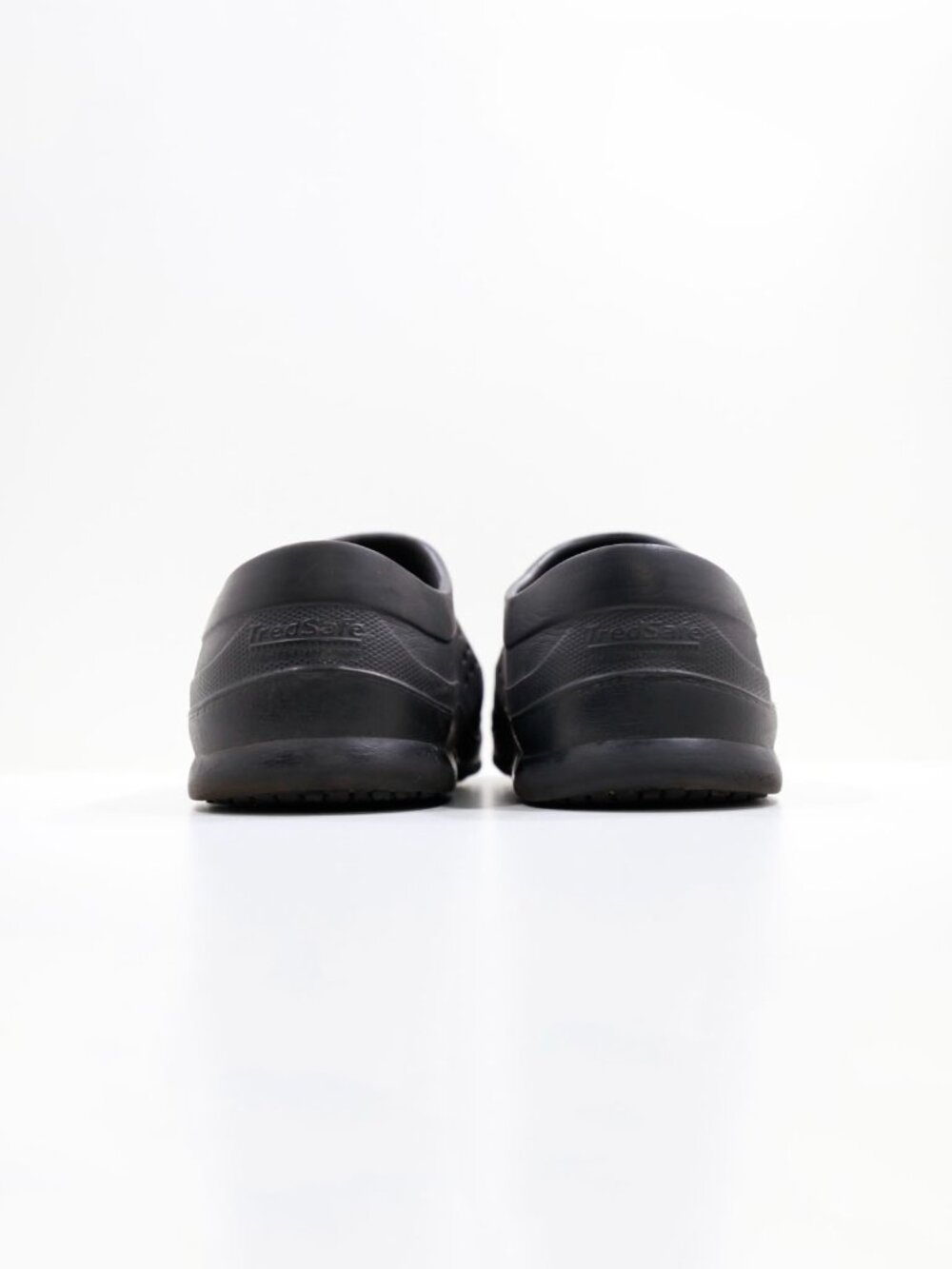 TredSafe Caspian Black Rubber Lightweight Slip Resistant Work Clogs - Women's 8 - Picture 4 of 8